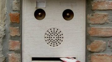 intercom-face