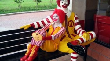 ronald-has-a-girlfriend