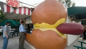 bad-hotdog-stand