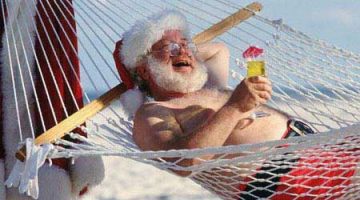 santa-on-vacation