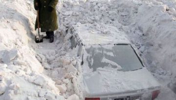 dig-out-snow-car