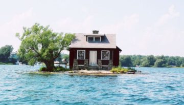 island-house