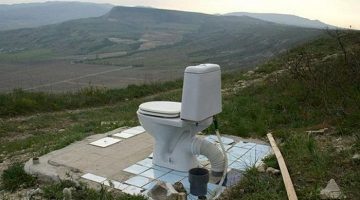 mountain-toliet