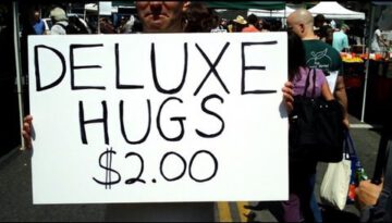 $2 Deluxe Hugs