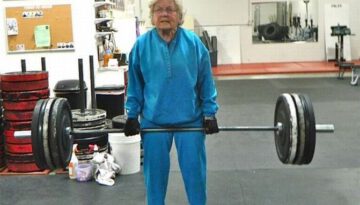 strong-grandma