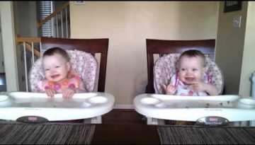 11 Month Old Twins Dancing to Daddy’s Guitar