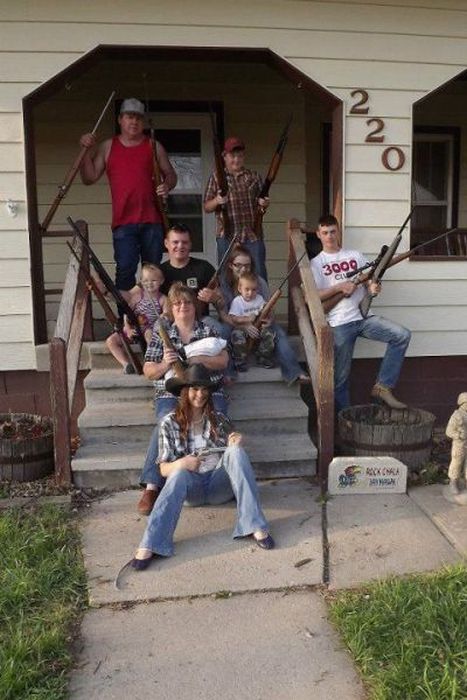 redneck-family.jpg
