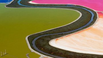colourful_salt_ponds_are_natures_own_art_640_01