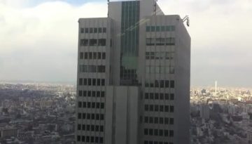 japan-earthquake-makes-skyscraper-dancing thumbnail
