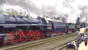 steam-train-parade thumbnail