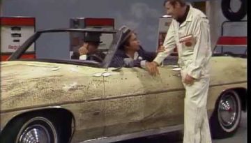 Dean Martin, Peter Falk & Paul Lynde – Getaway Car