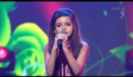 Amazing 9-Year-Old Angelina Sings a Classic