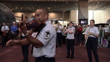 USAF Band Holiday Flash Mob