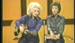 No One Picks Like A Nashville Picker Picks – Dolly Parton & Carol Burnett