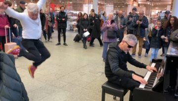 Piano Fight With Senior Citizen Kicks Off In The Mall