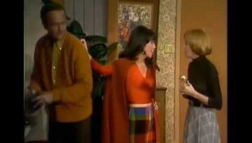 Cheering Up Shirley – The Carol Burnett Show