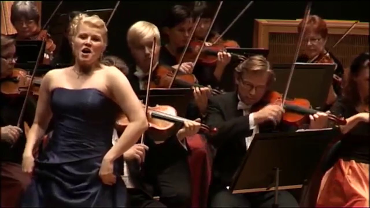 Funny Classical Concert Moments – 1Funny.com