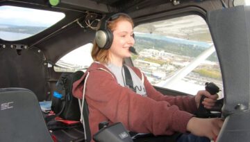 Girl Makes First SOLO Flight on 16th Birthday