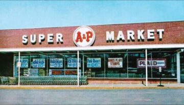 Grocery shopping at A&P – Life in America