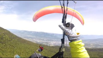 Paragliders Collide And Fall 4,000 Feet