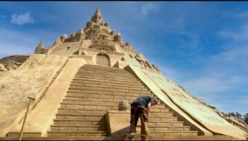 The Largest Sandcastle Ever Built