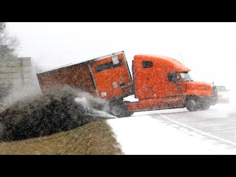 Amazing Truck Driving Skills