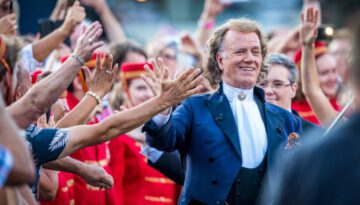 Seventy – Six Trombones – André Rieu