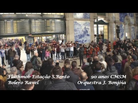 Amazing Train Station Flash Mob – Bolero Ravel