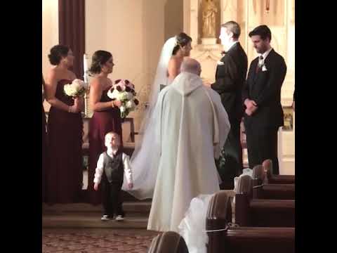 Kids Add Some Comedy to a Wedding!