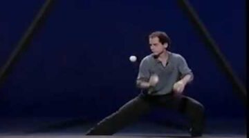 Michael Moschen performs THE TRIANGLE
