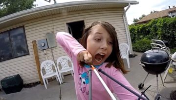 Girl Uses Slingbow to Pull out Tooth