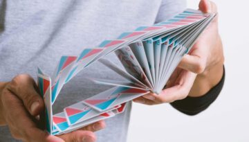 Amazing!  the Art of Card Shuffling