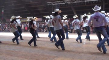 ONE HUNDRED line dance – Wild Country – Voghera