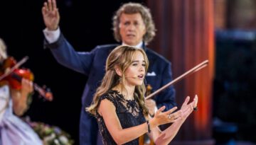 15 Year Old Emma Sings Voilà – André Rieu, Maastricht