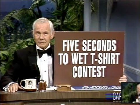 Johnny Carson’s Funny Signs Grab Audience’s Attention on New Year’s Eve