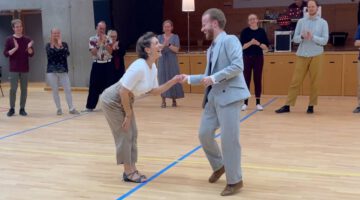 See What Happens when a Boogie Woogie and West Coast Swing Dancer Improvise!